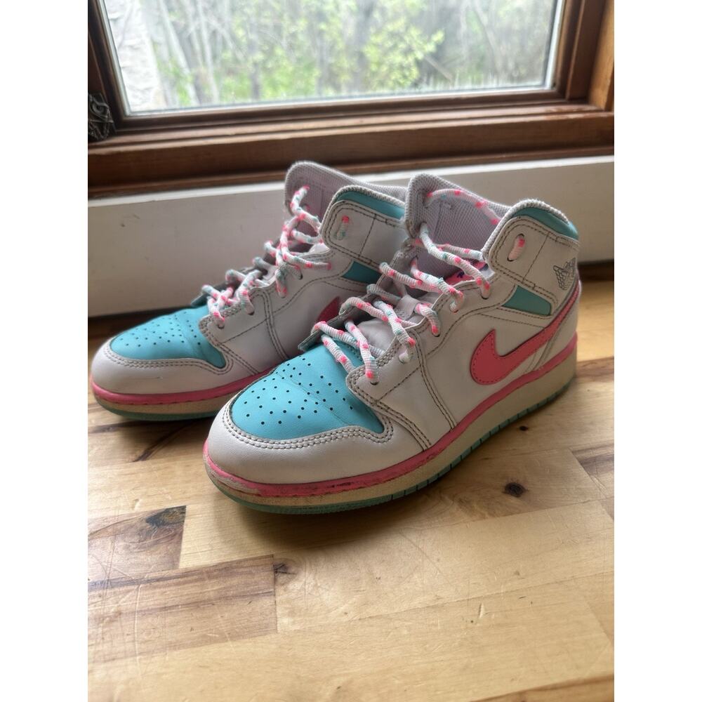 Nike Air Jordan 1 Mid GS South Beach Teal Pink Sneakers Size 4Y